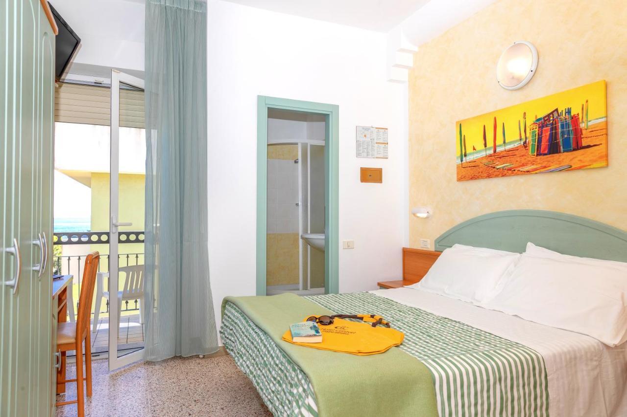 Hotel Caravel B&B 미사노아드리아티코 외부 사진