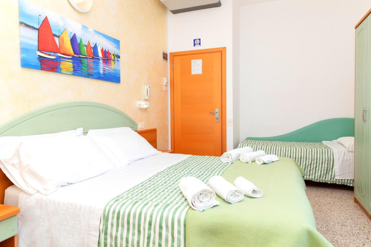 Hotel Caravel B&B 미사노아드리아티코 외부 사진