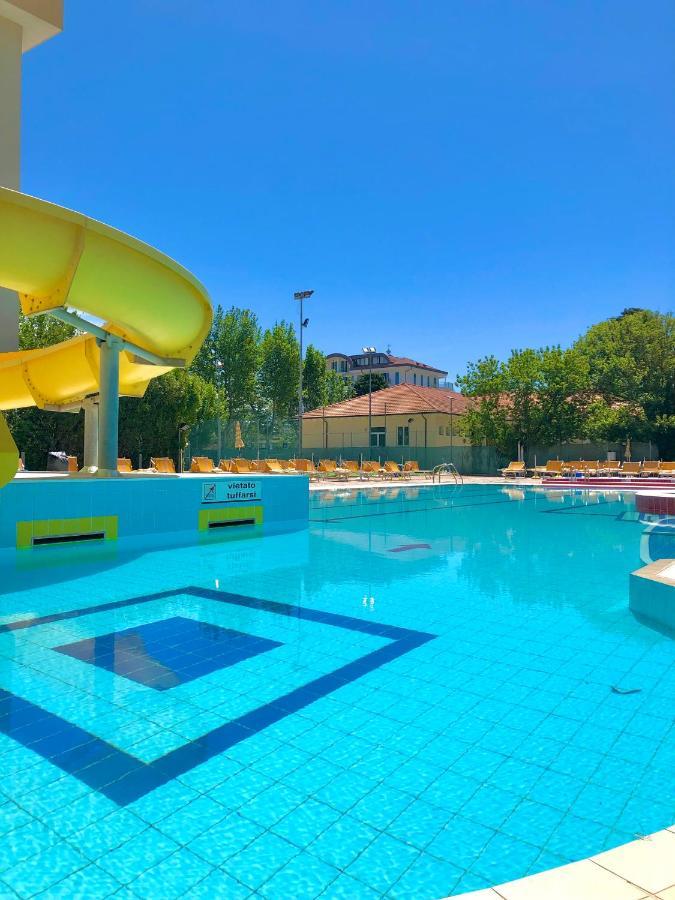 Hotel Caravel B&B 미사노아드리아티코 외부 사진